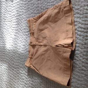 Everlane The Way High Short sz 10 light brown